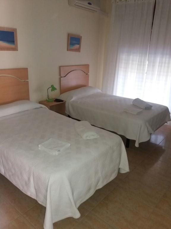 Hostal Jose Luis Brunete Ngoại thất bức ảnh