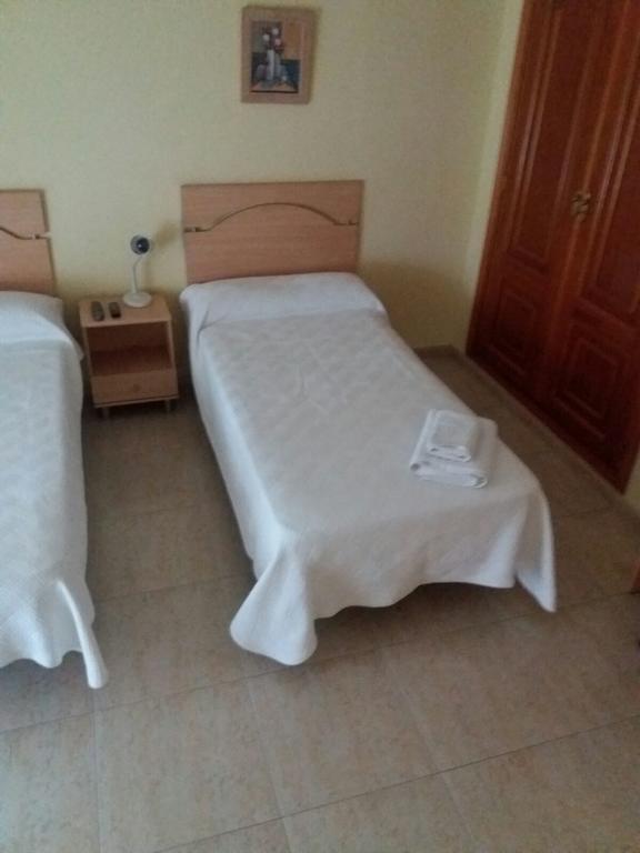Hostal Jose Luis Brunete Ngoại thất bức ảnh