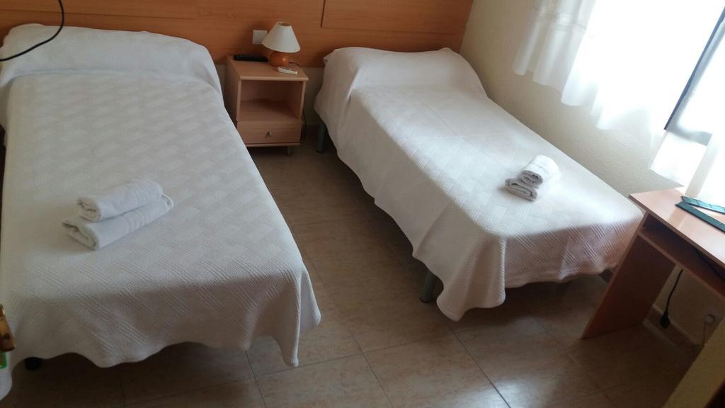 Hostal Jose Luis Brunete Ngoại thất bức ảnh